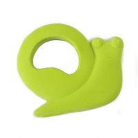 Tikiri игрушка-прорезыватель из каучука улитка / цвет зеленый